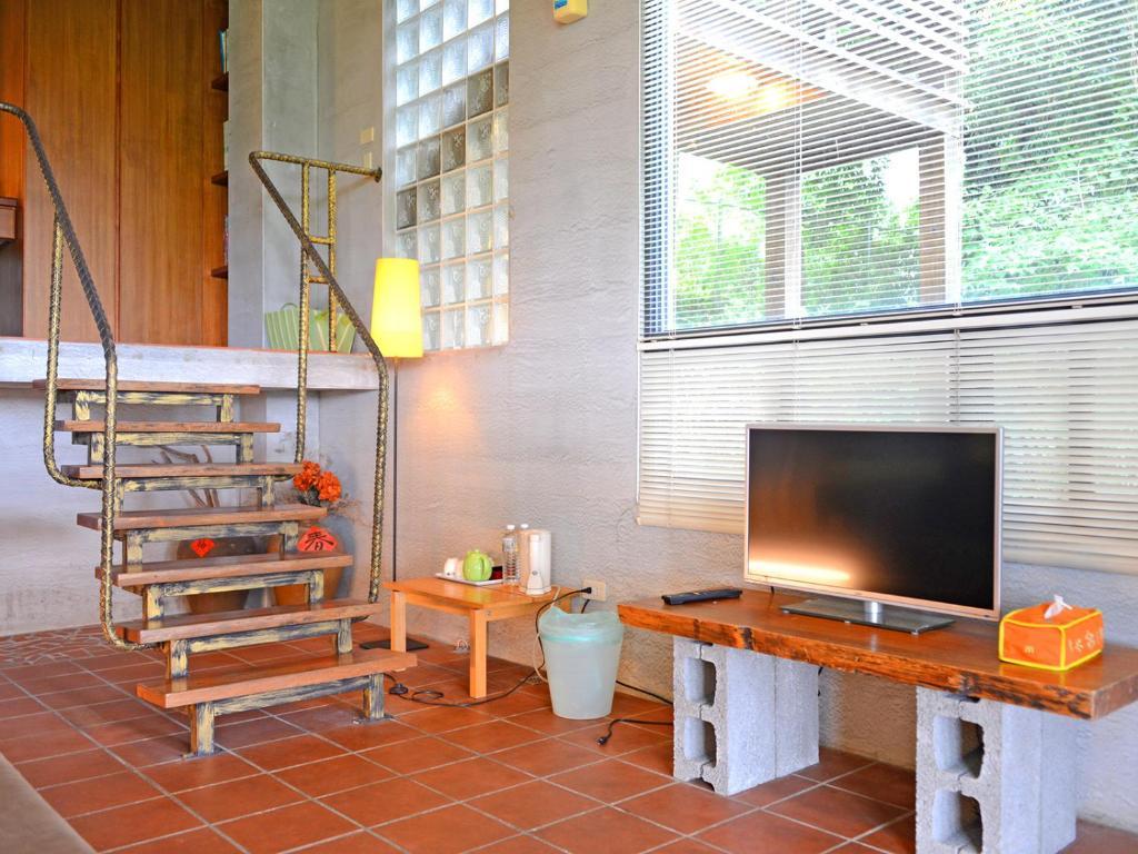 Nantou Puli Sunrise Villa Homestay B&B Exterior foto