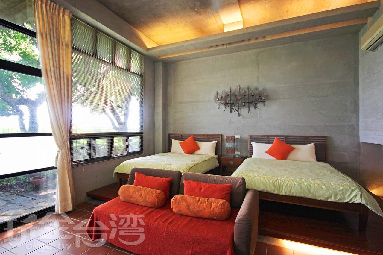 Nantou Puli Sunrise Villa Homestay B&B Exterior foto